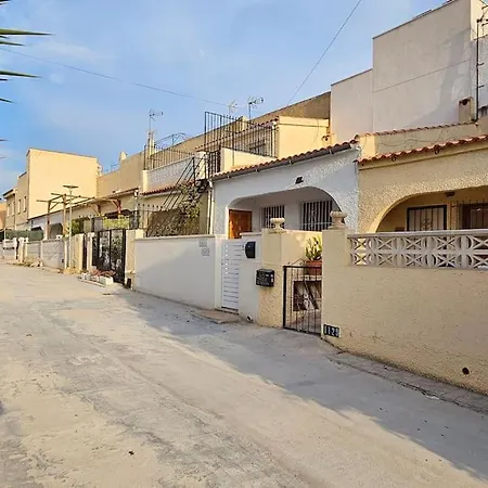 Casa Cleo - Urbanizacion La Marina *